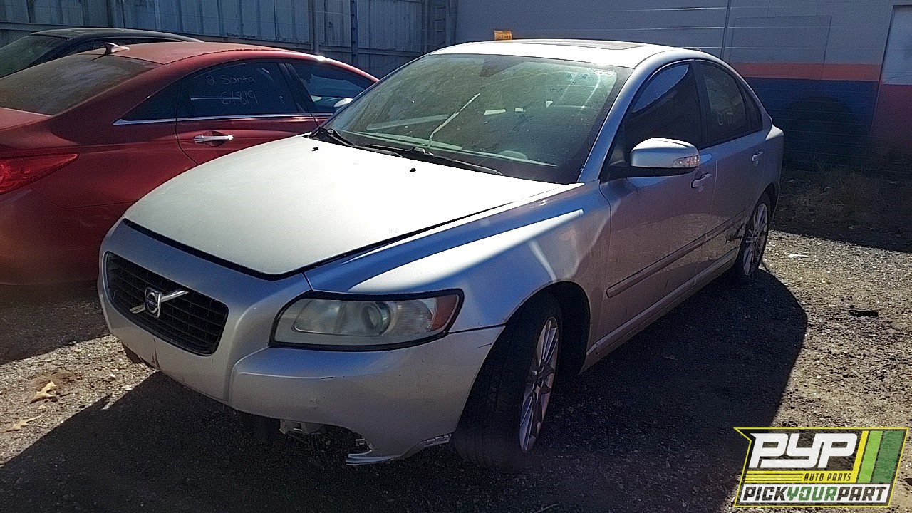 2009 VOLVO S40 available for parts