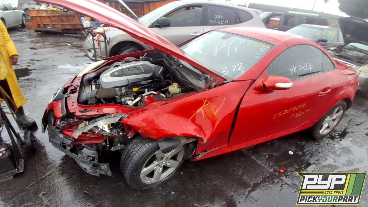 2006 MERCEDES-BENZ SLK280 available for parts
