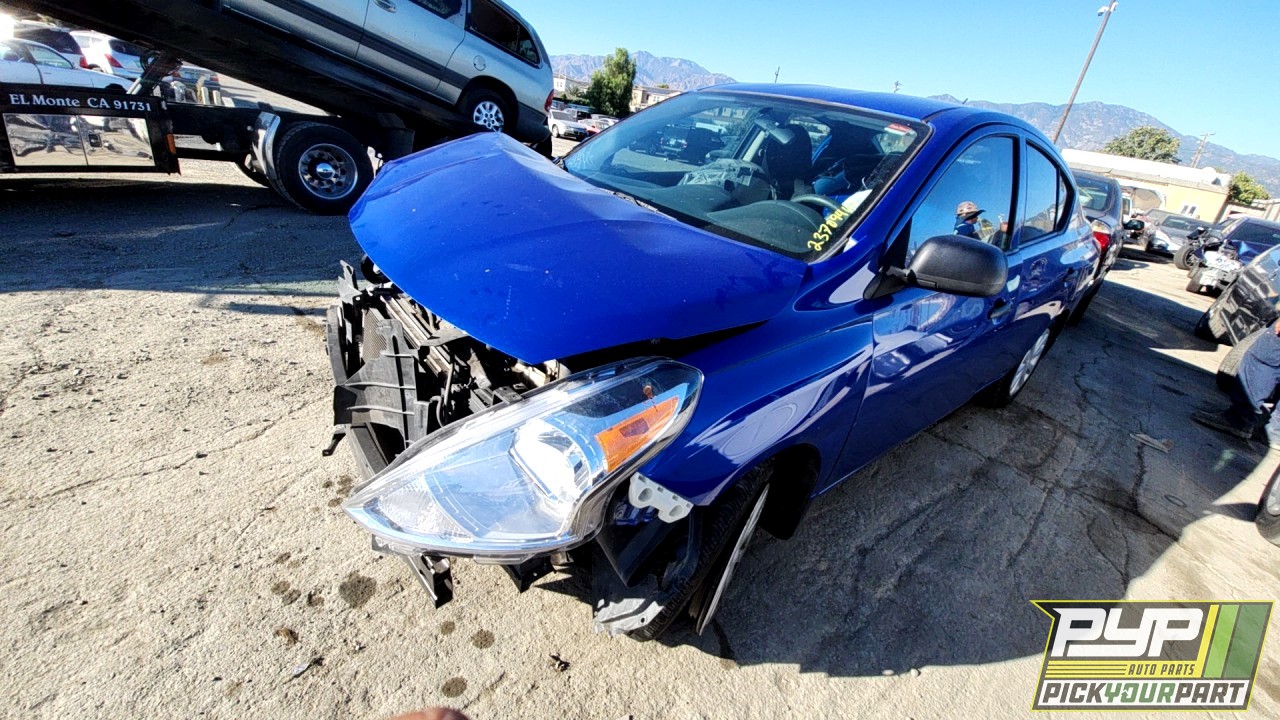 2015 NISSAN VERSA partes disponibles