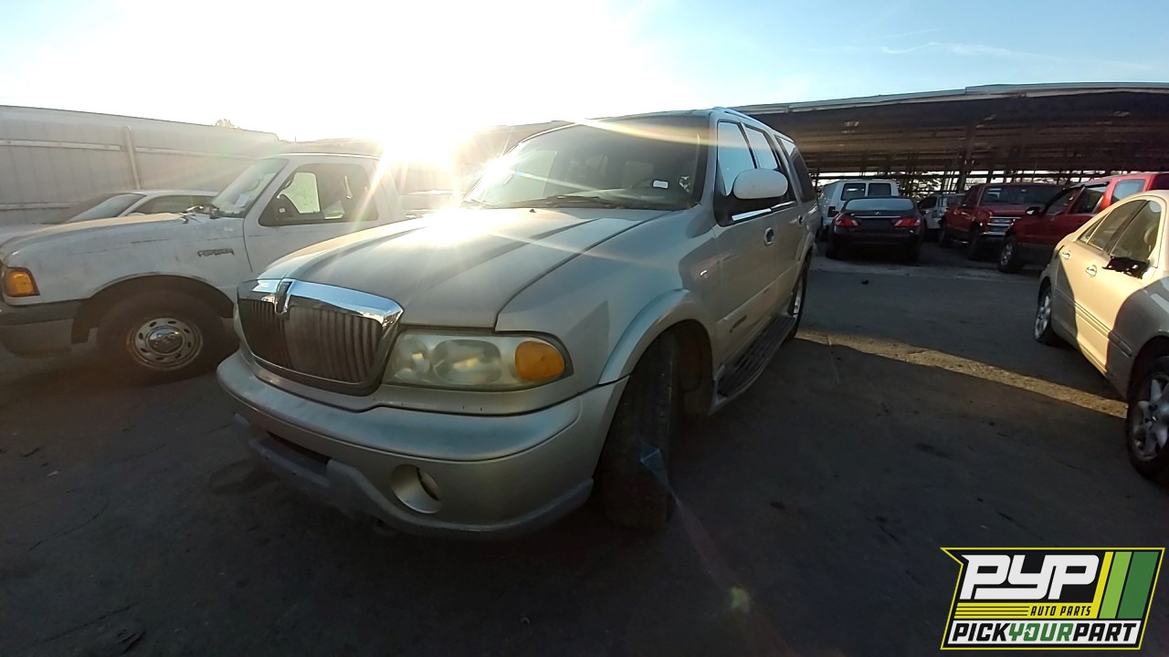 2001 LINCOLN NAVIGATOR available for parts