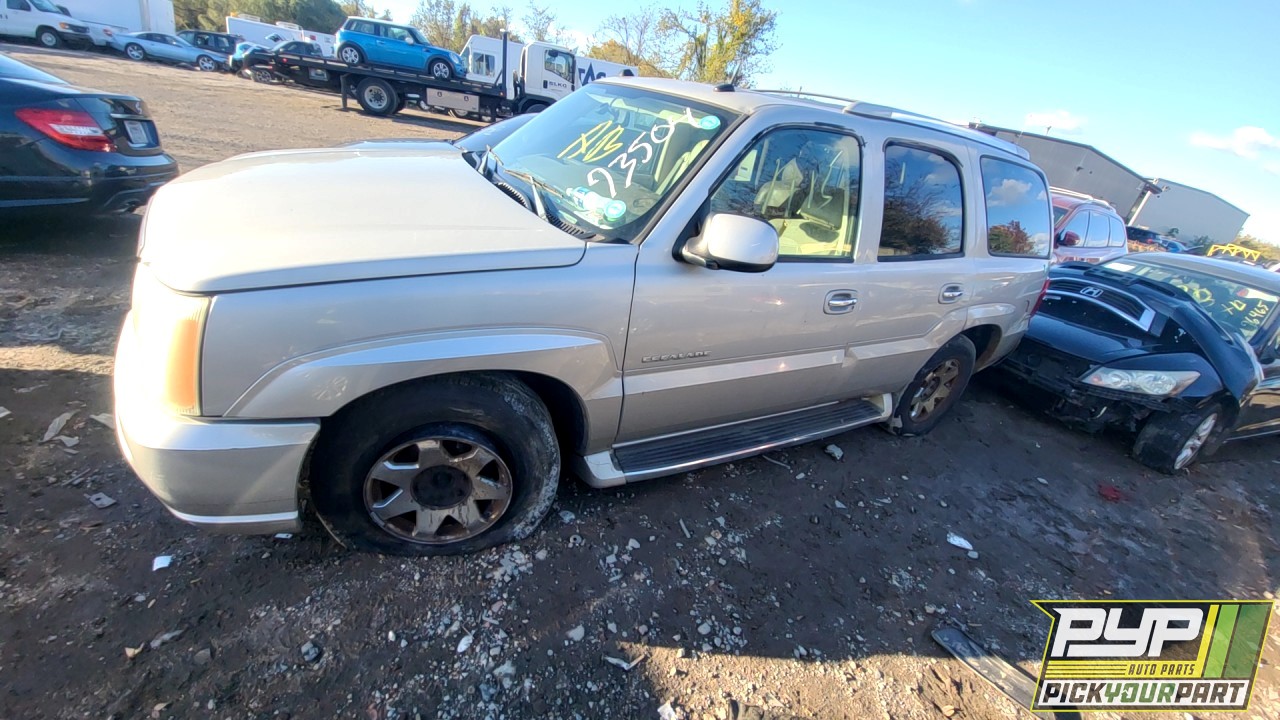 2004 CADILLAC ESCALADE partes disponibles