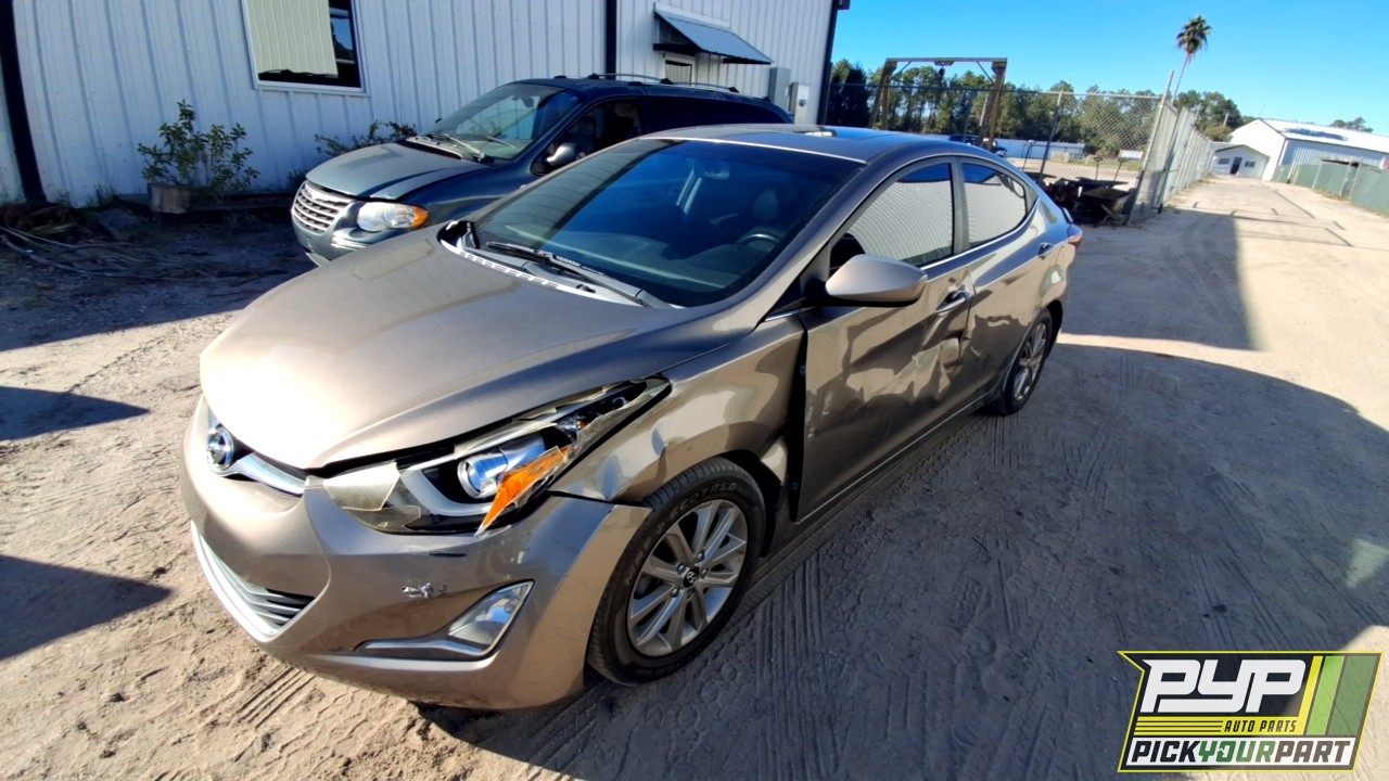 2015 HYUNDAI ELANTRA partes disponibles
