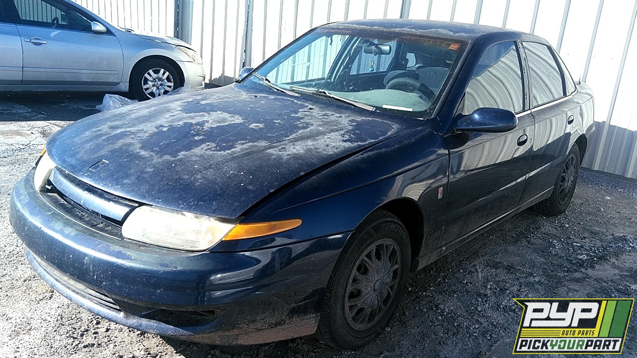 2000 SATURN LS1 available for parts