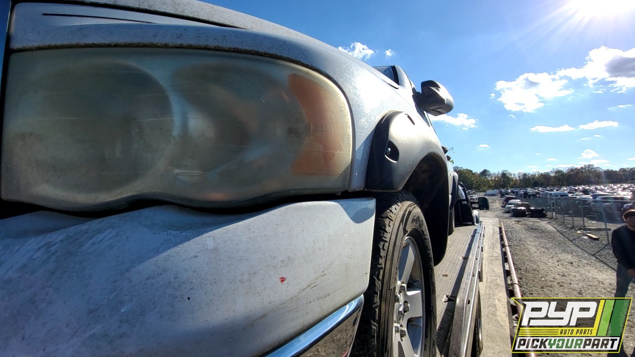 2004 DODGE RAM 1500 partes disponibles