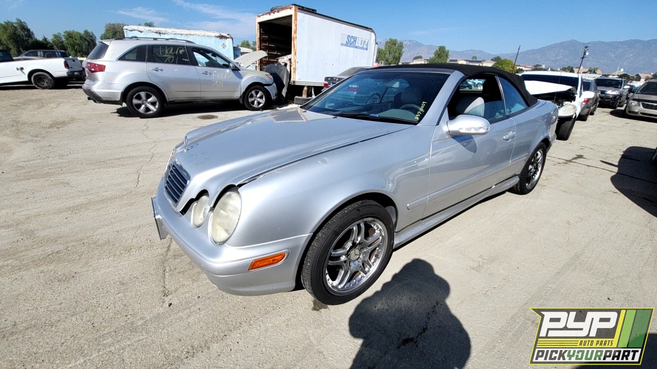 2002 MERCEDES-BENZ CLK430 partes disponibles