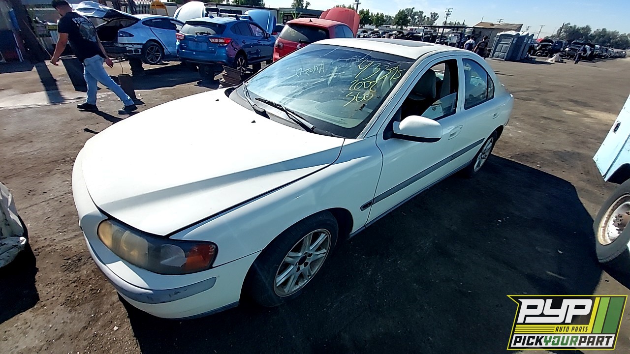 2002 VOLVO S60 partes disponibles