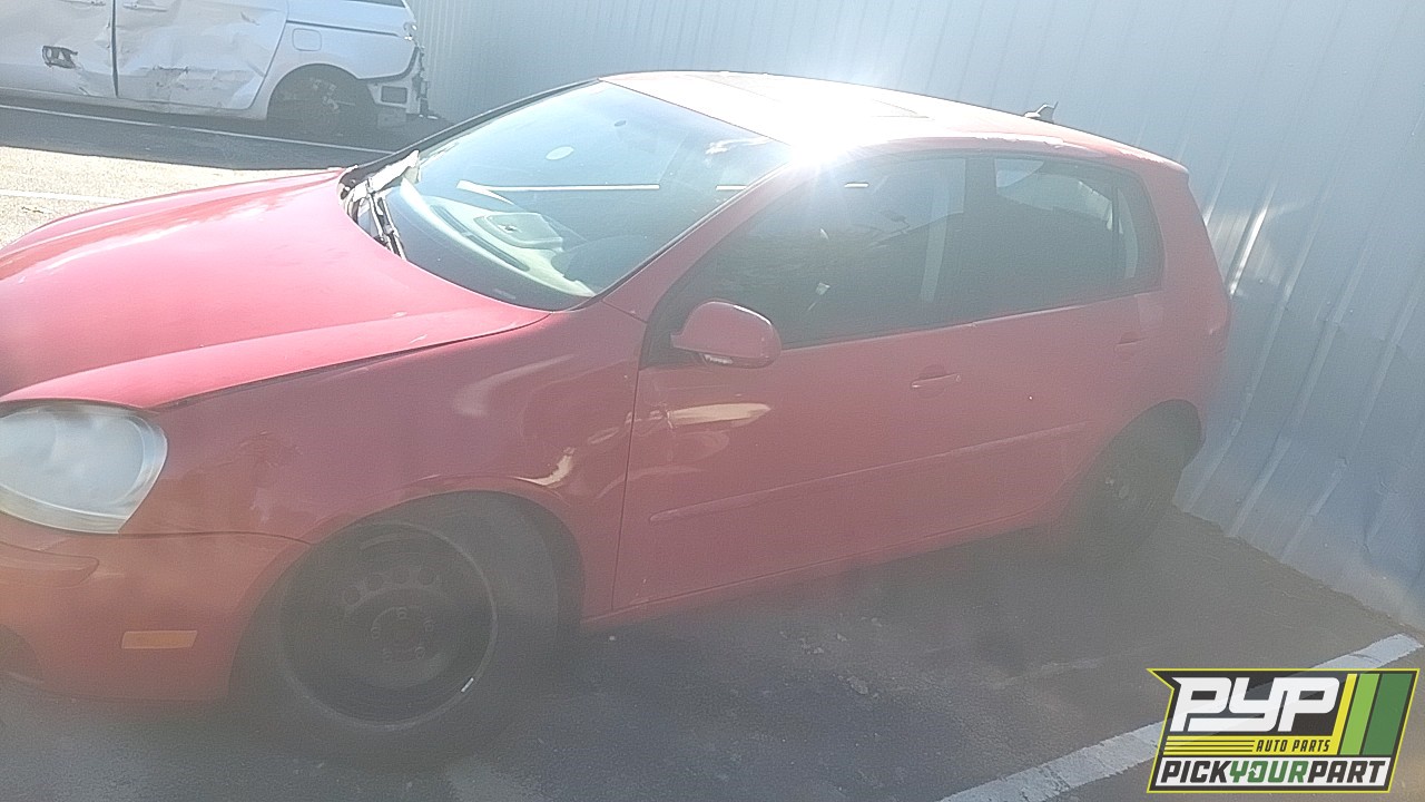 2008 VOLKSWAGEN RABBIT partes disponibles