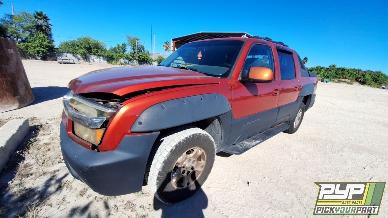 2002 CHEVROLET AVALANCHE 1500 available for parts