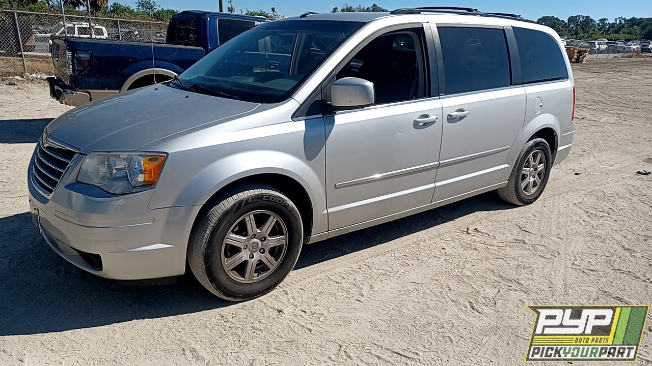 2010 CHRYSLER TOWN & COUNTRY partes disponibles