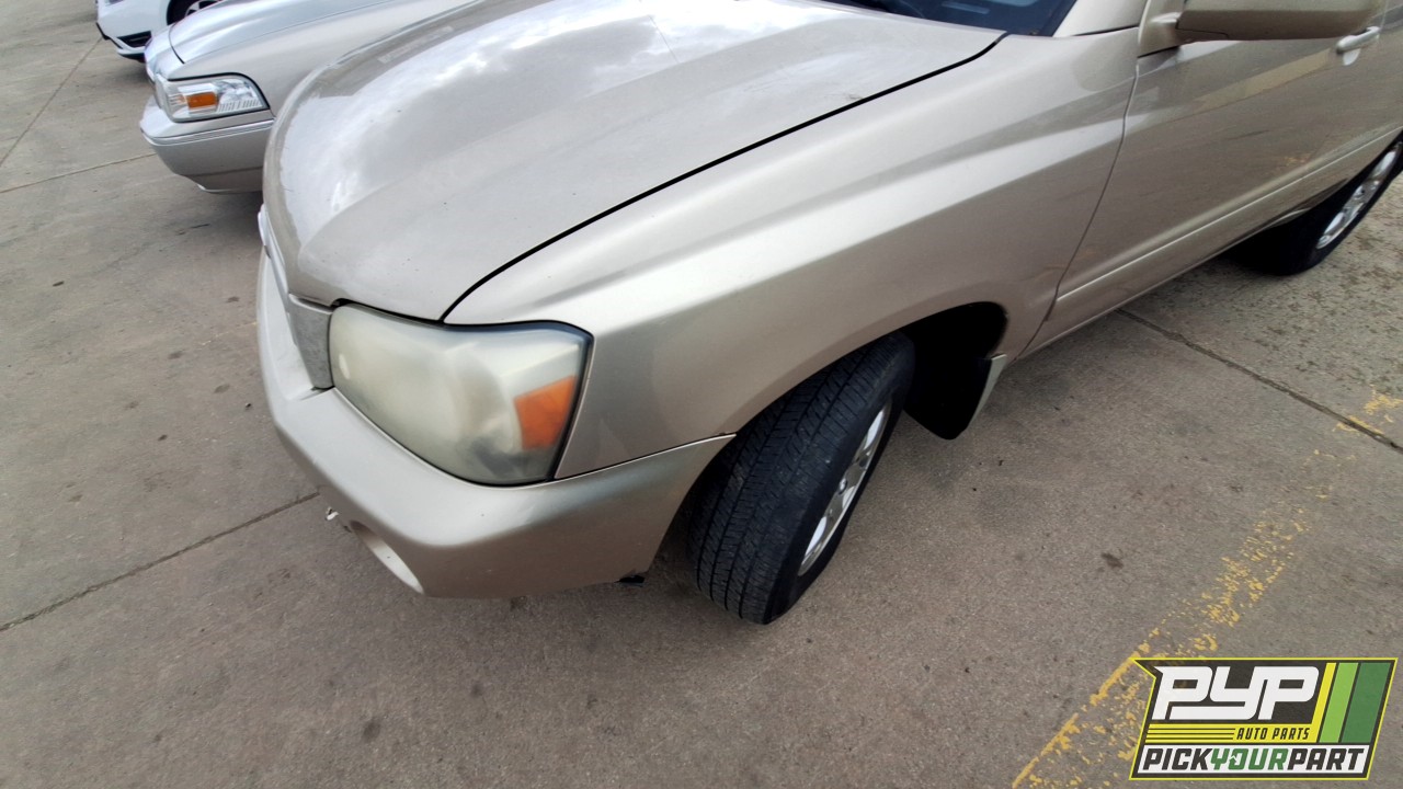 2004 TOYOTA HIGHLANDER partes disponibles