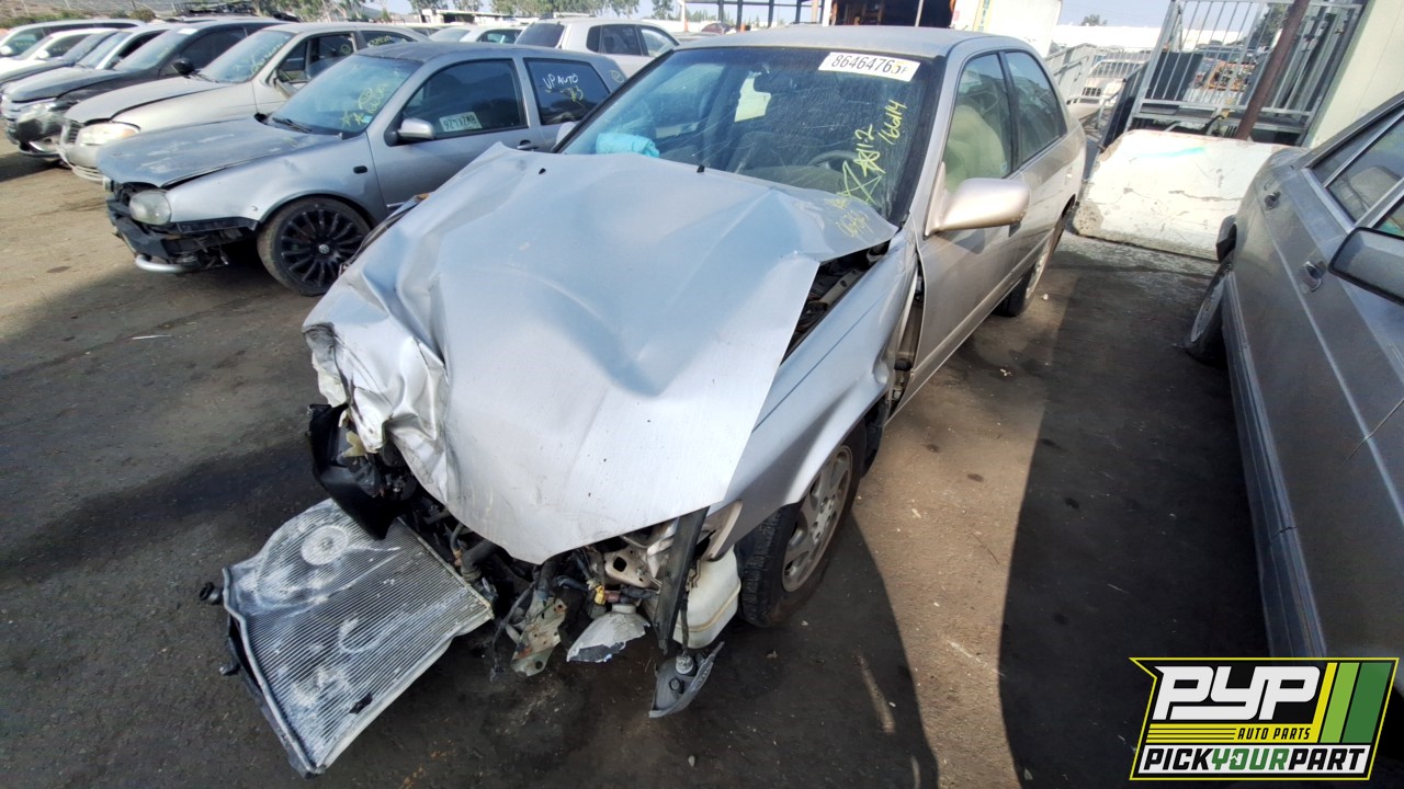 2000 TOYOTA CAMRY partes disponibles