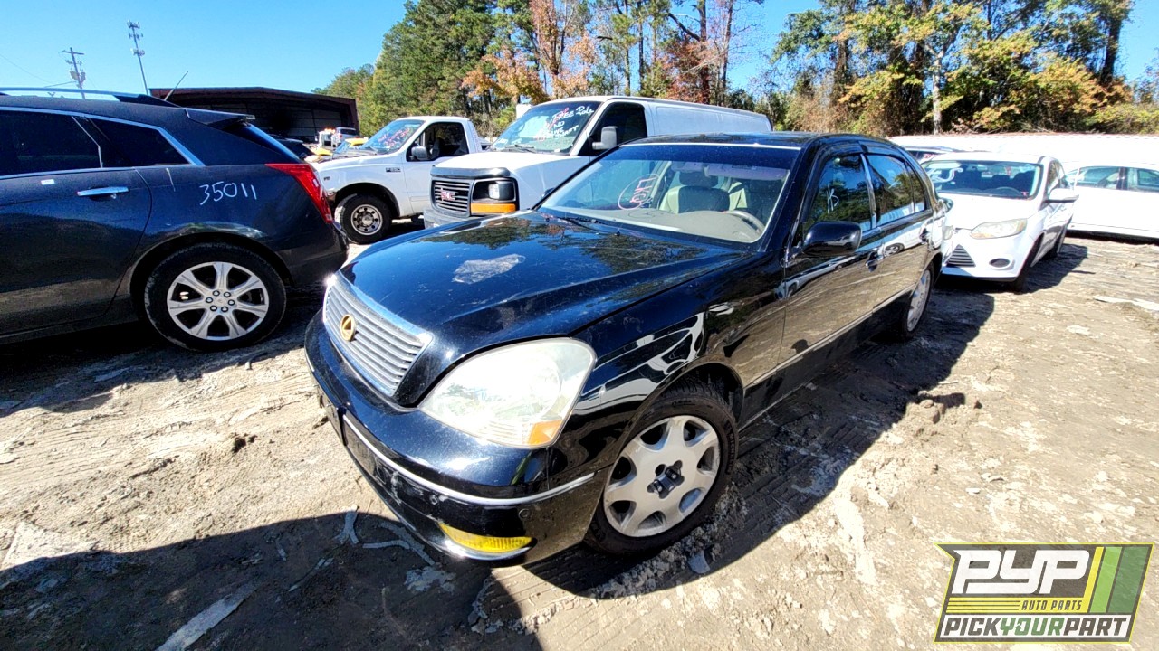 2003 LEXUS LS430 partes disponibles
