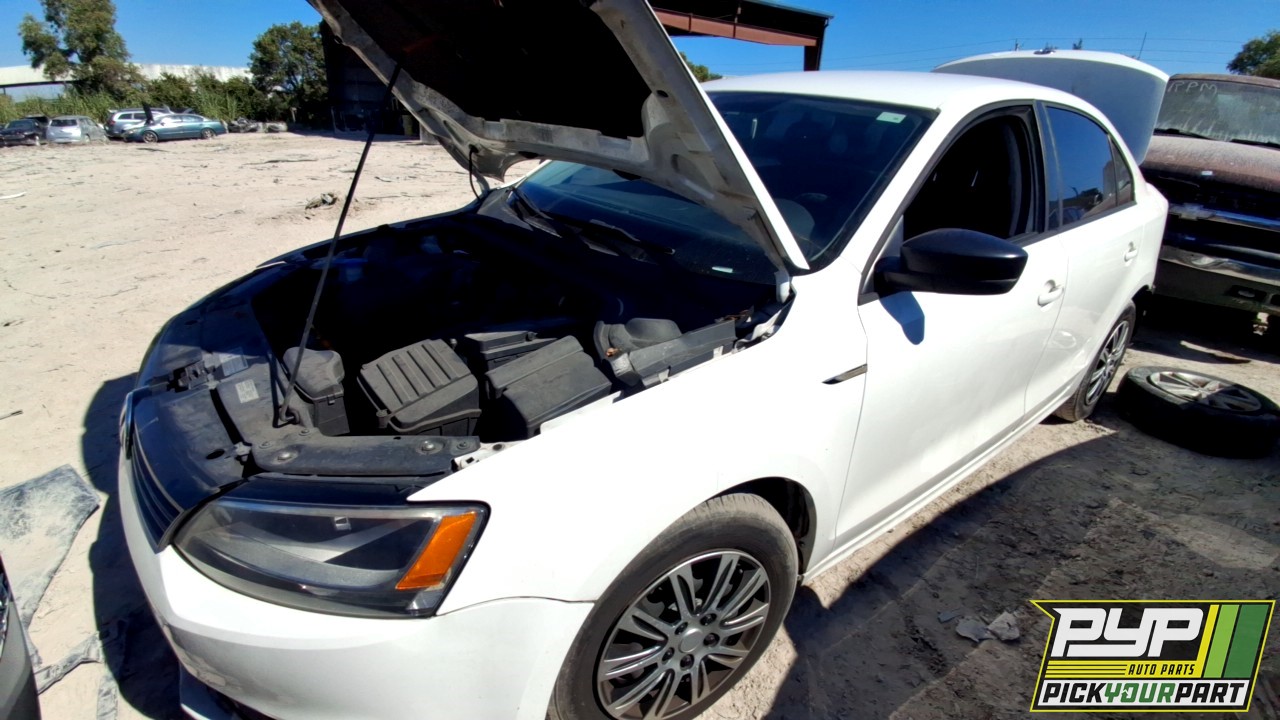 2013 VOLKSWAGEN JETTA partes disponibles