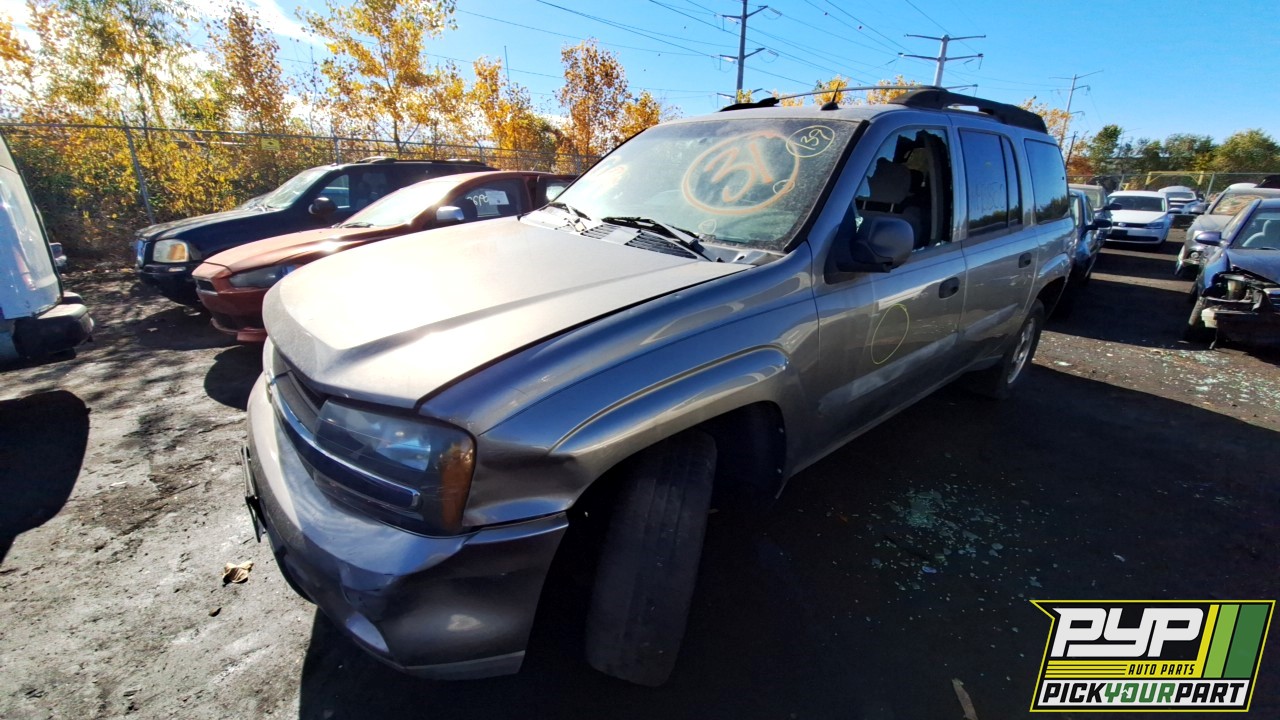 2005 CHEVROLET TRAILBLAZER EXT available for parts