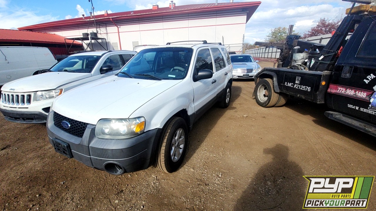 2006 FORD ESCAPE available for parts
