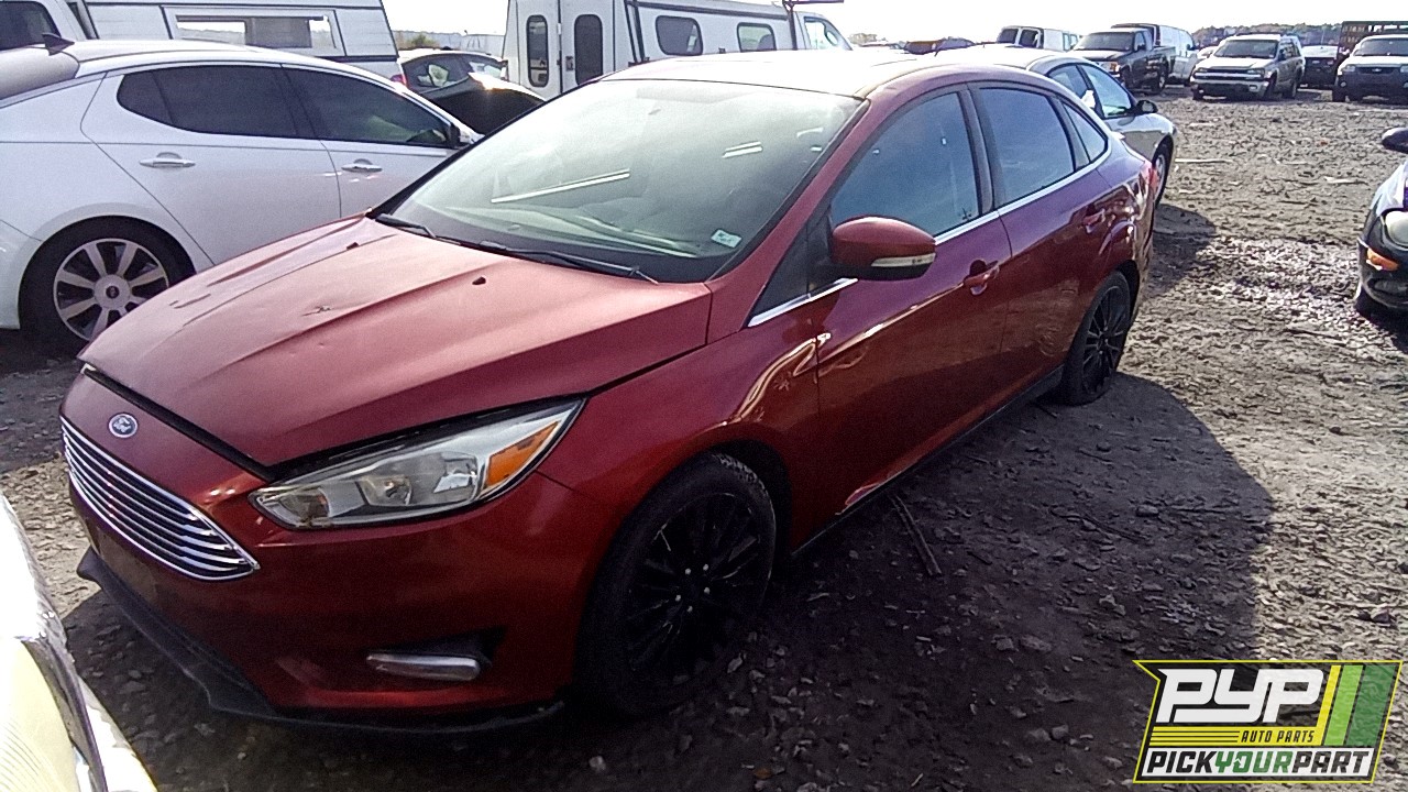 2015 FORD FOCUS partes disponibles