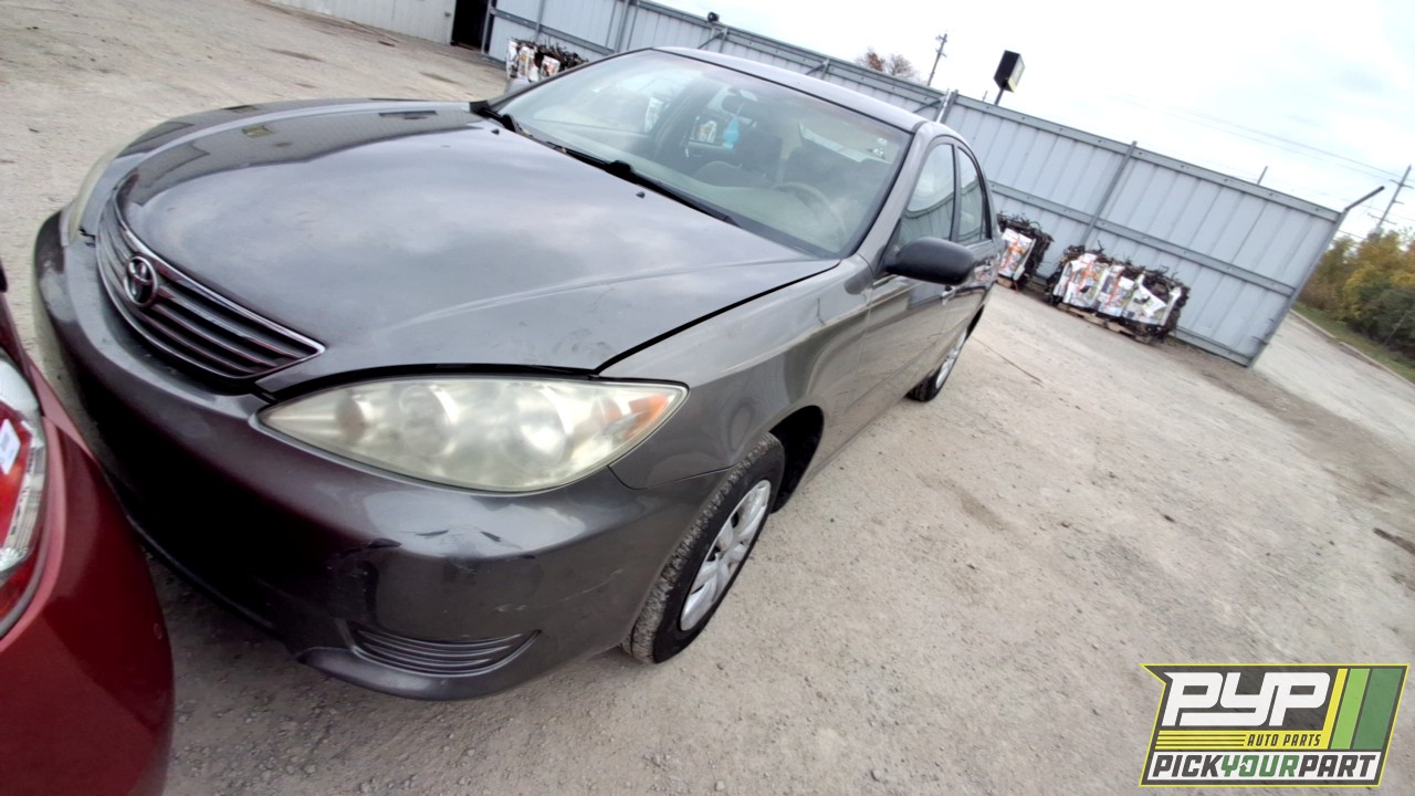 2006 TOYOTA CAMRY partes disponibles