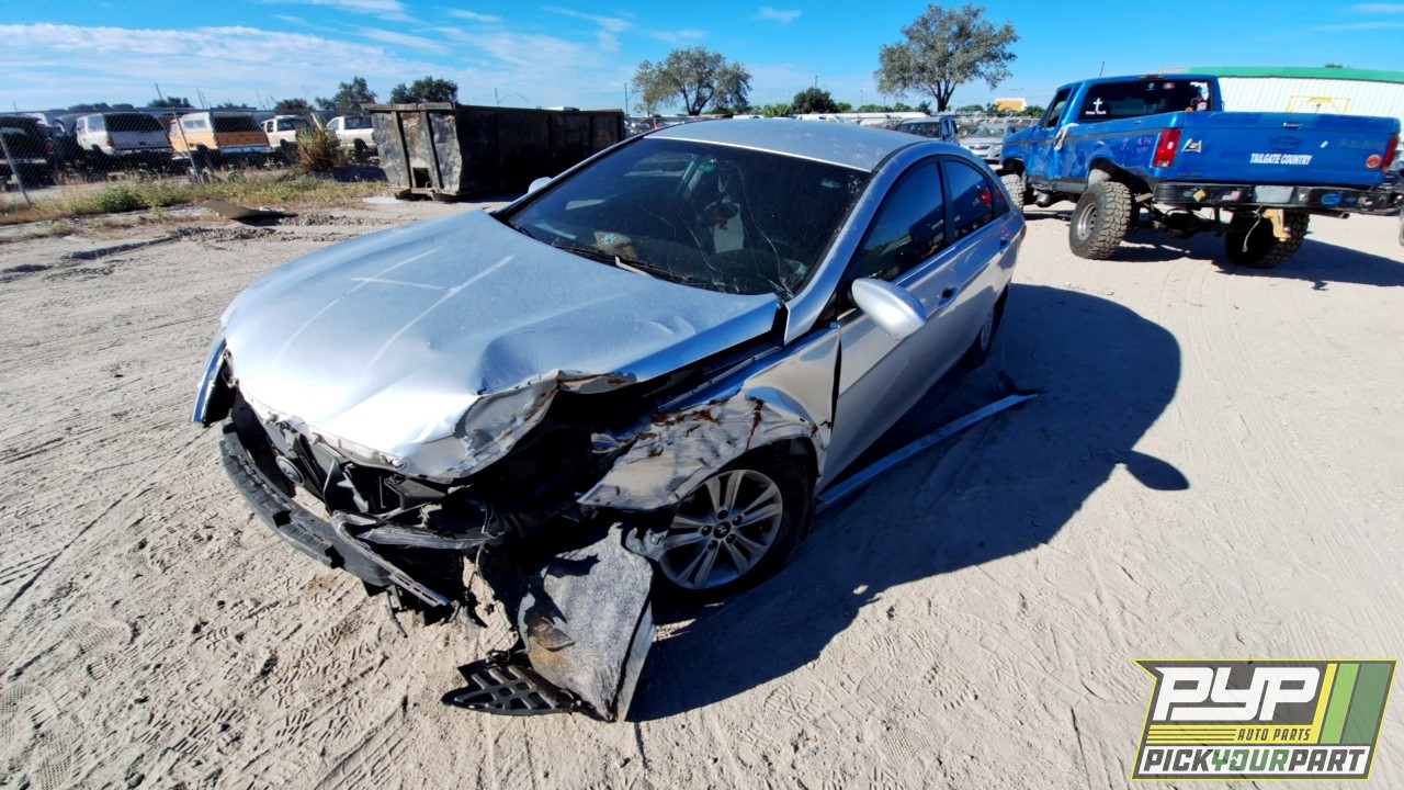 2011 HYUNDAI SONATA partes disponibles