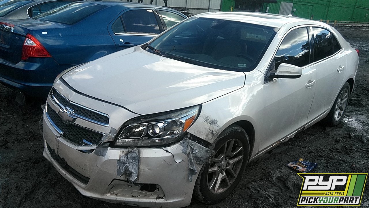 2013 CHEVROLET MALIBU partes disponibles