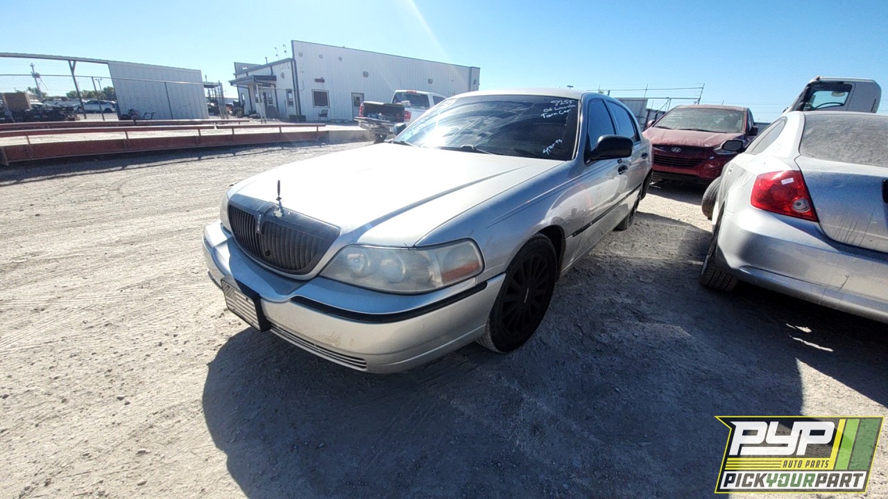 2006 LINCOLN TOWN CAR partes disponibles