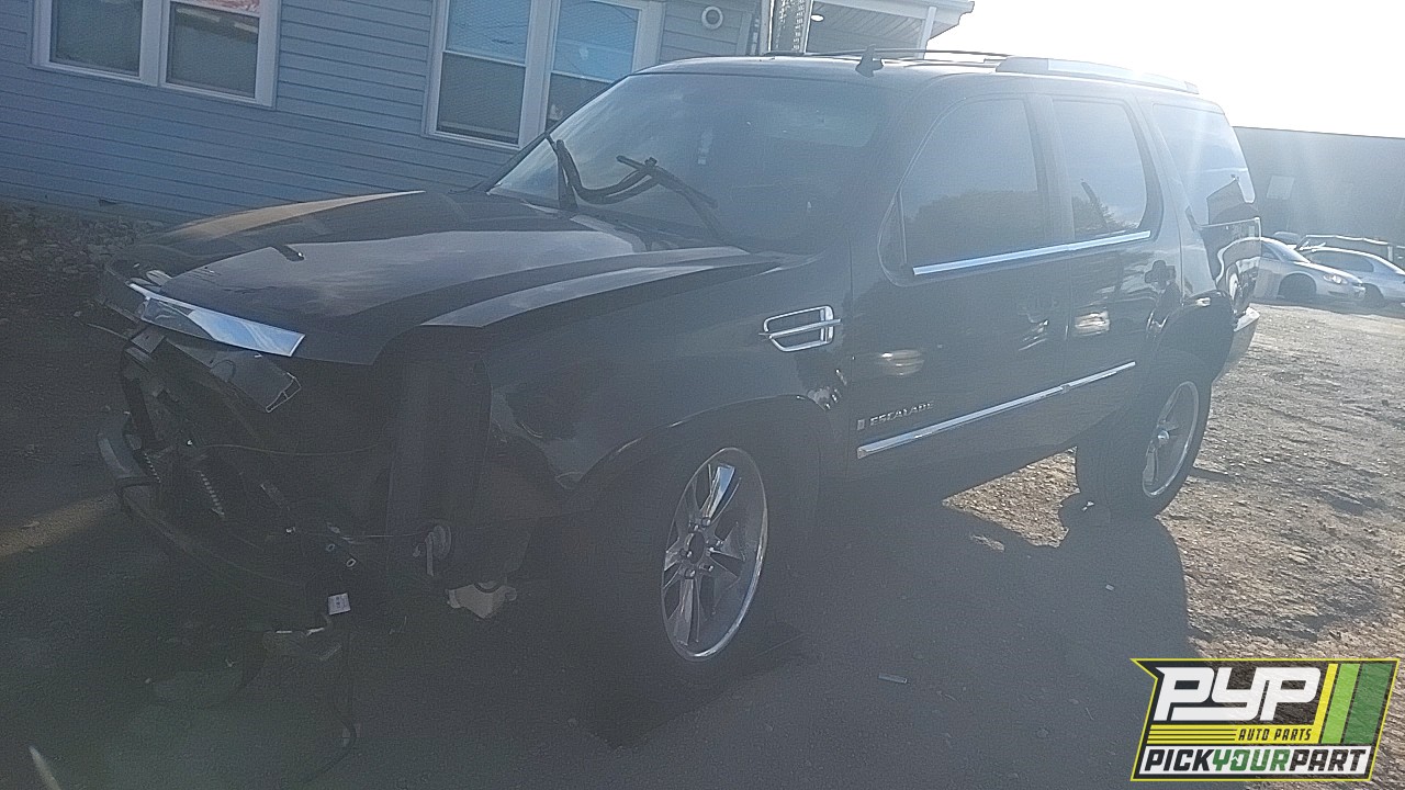 2007 CADILLAC ESCALADE available for parts