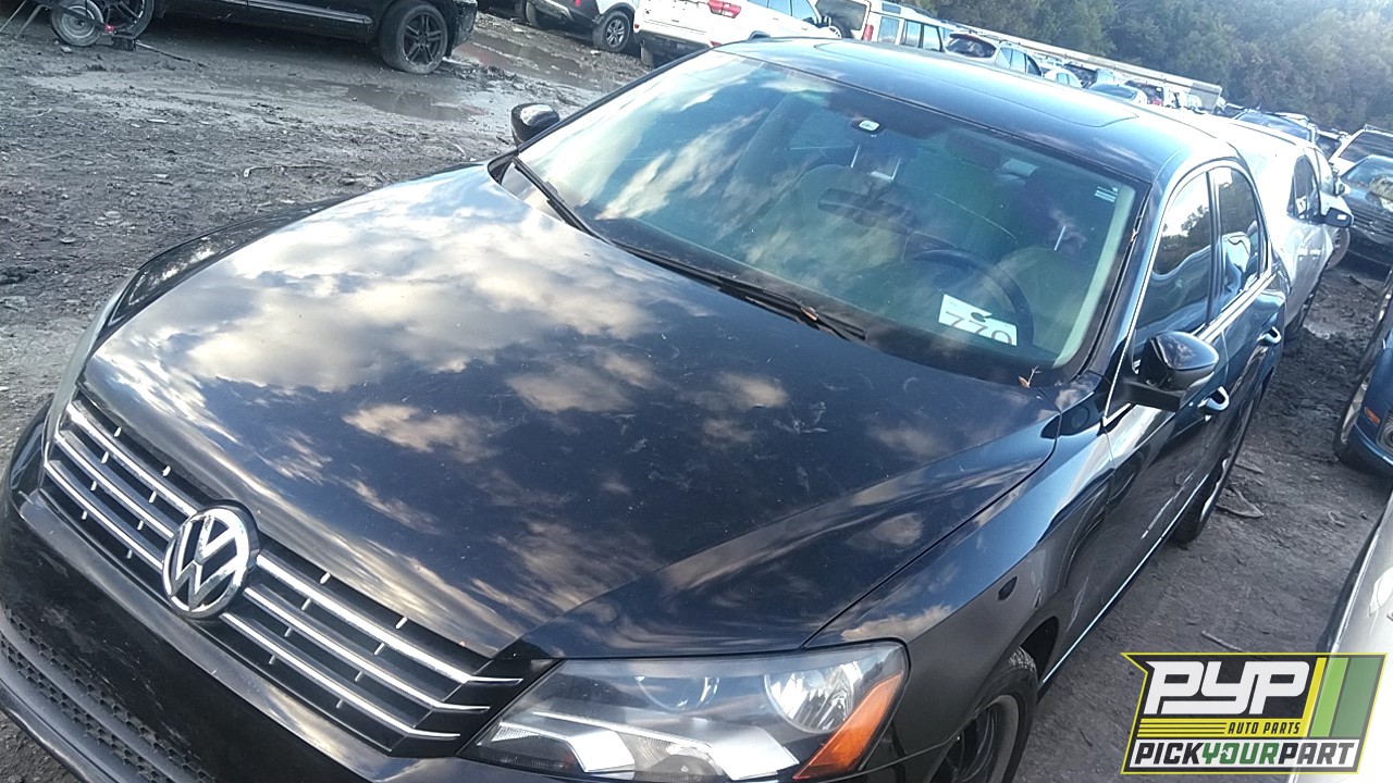 2013 VOLKSWAGEN PASSAT partes disponibles