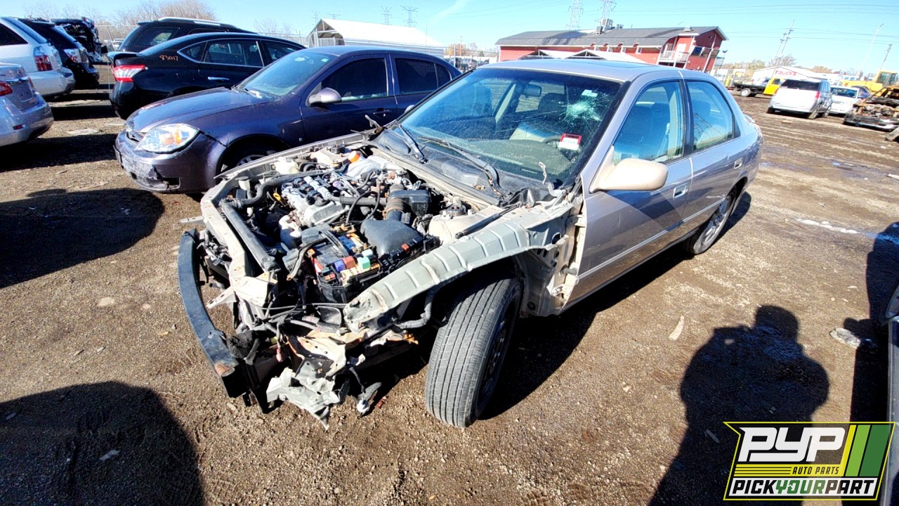 2000 TOYOTA CAMRY available for parts