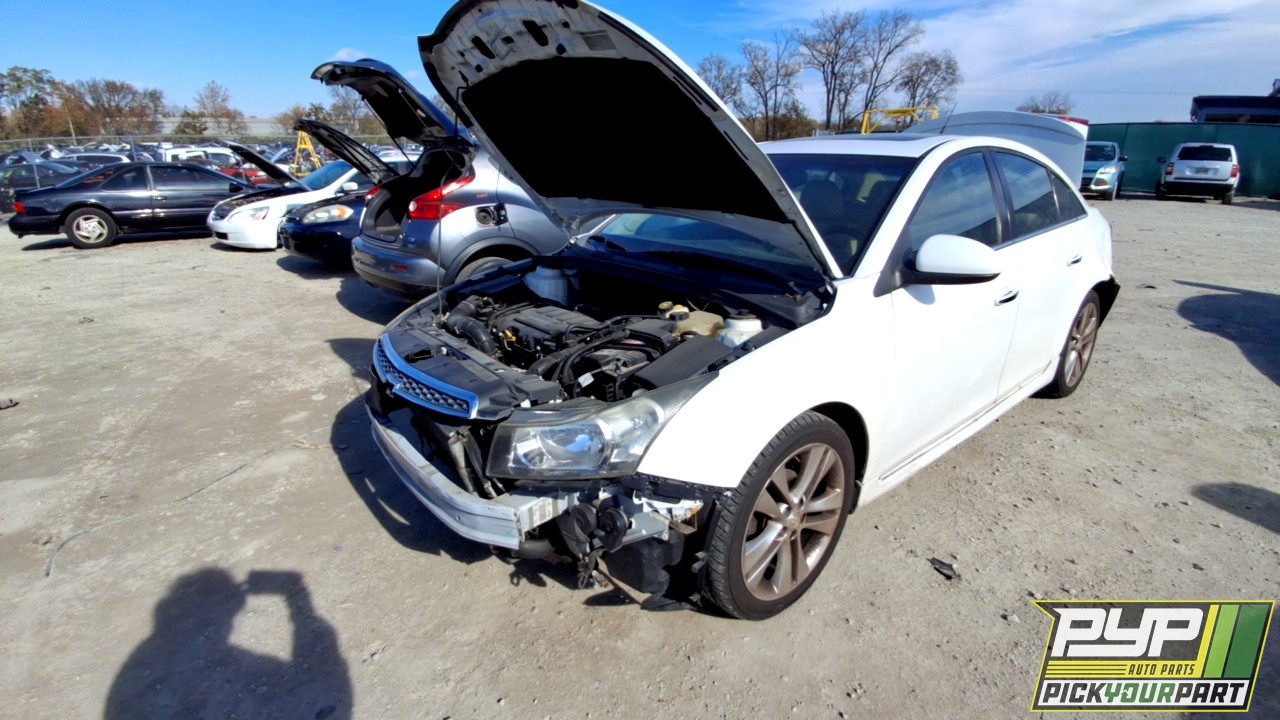 2011 CHEVROLET CRUZE partes disponibles