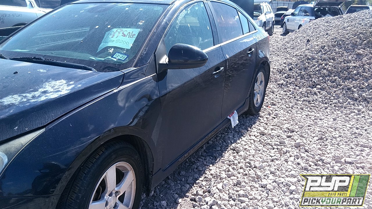 2013 CHEVROLET CRUZE partes disponibles