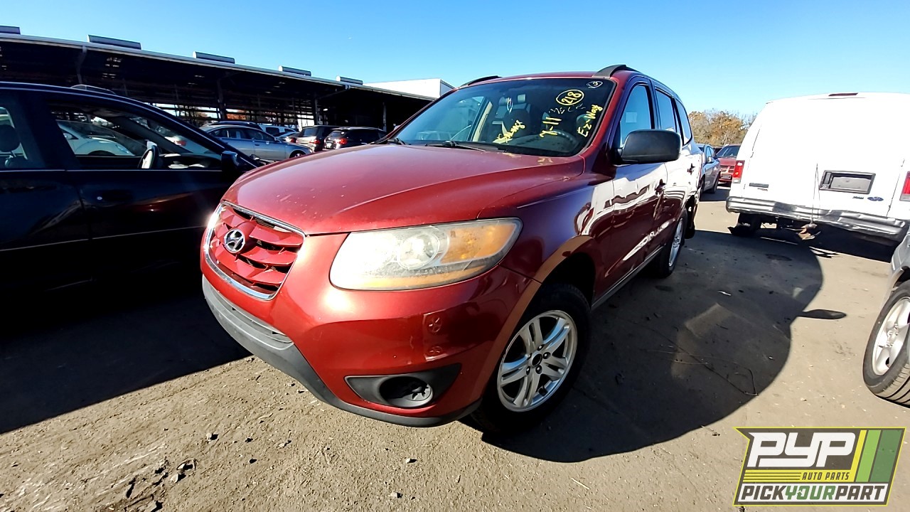 2011 HYUNDAI SANTA FE available for parts