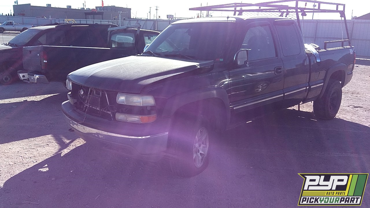 2001 CHEVROLET SILVERADO 1500 available for parts