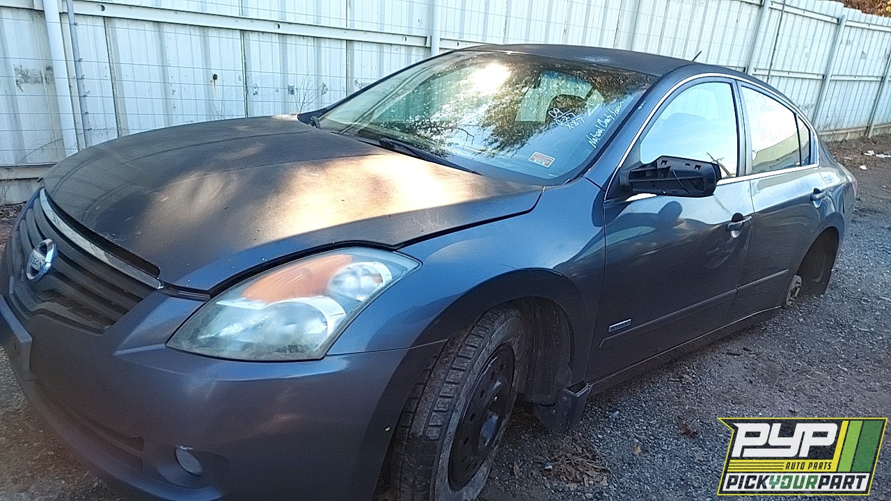 2009 NISSAN ALTIMA available for parts
