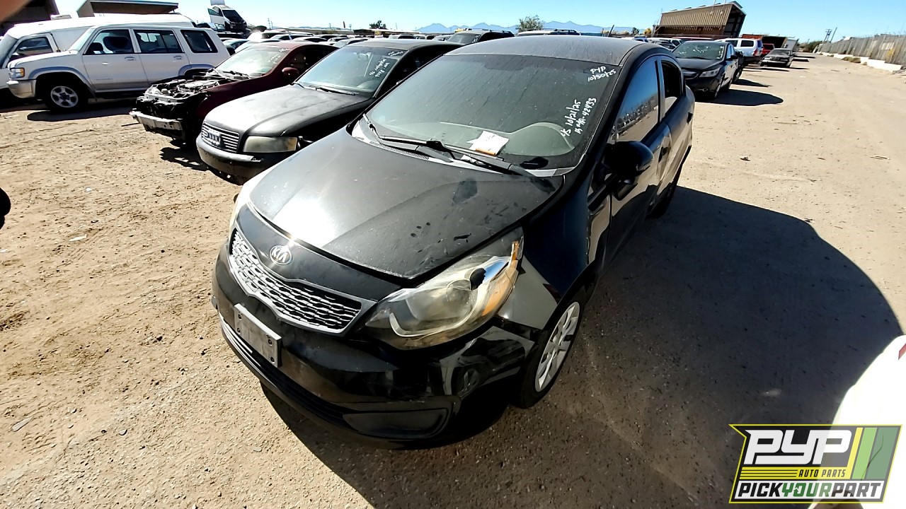 2014 KIA RIO partes disponibles