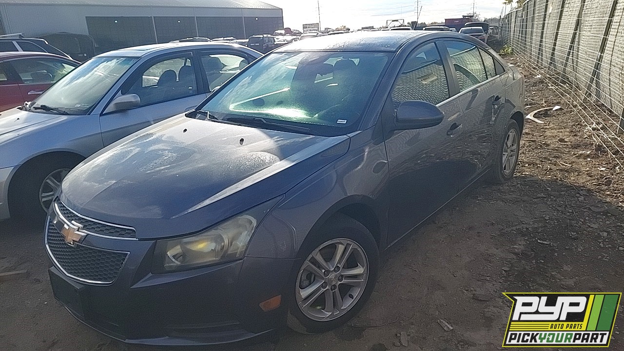 2013 CHEVROLET CRUZE partes disponibles
