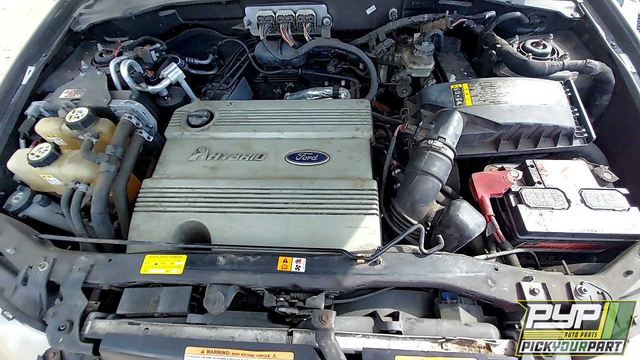 2007 FORD ESCAPE available for parts