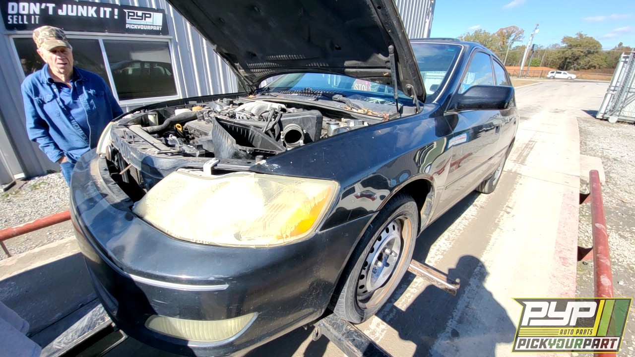 2002 TOYOTA AVALON available for parts