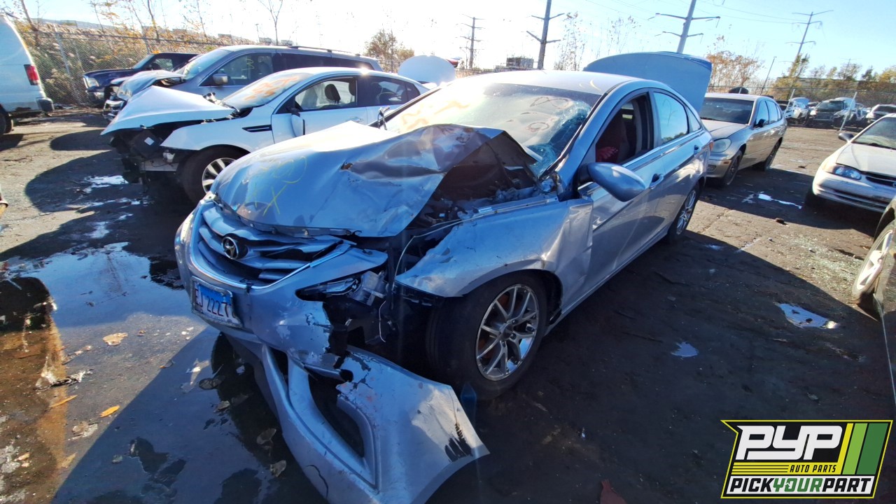 2011 HYUNDAI SONATA available for parts