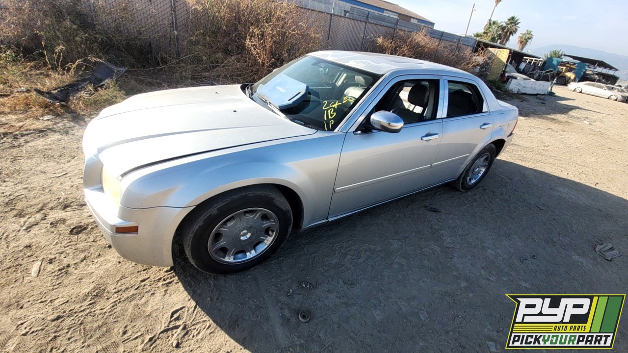 2006 CHRYSLER 300 available for parts