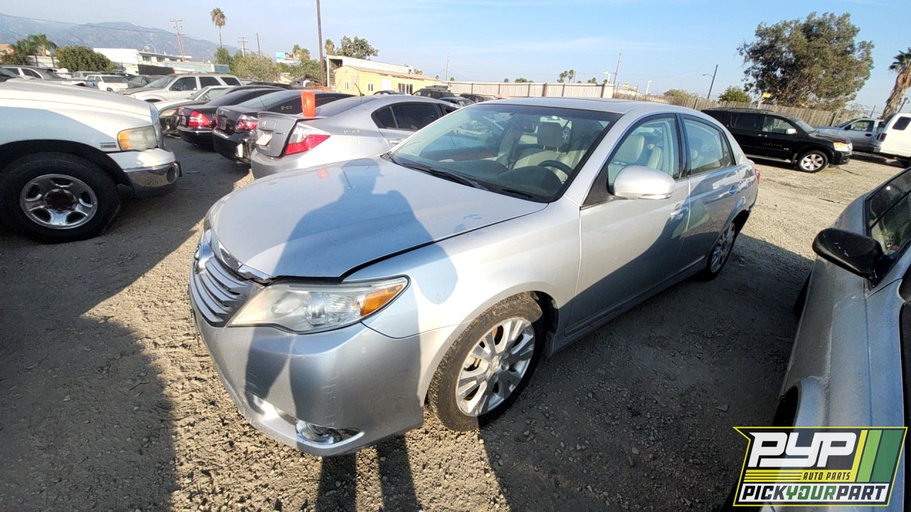 2011 TOYOTA AVALON available for parts