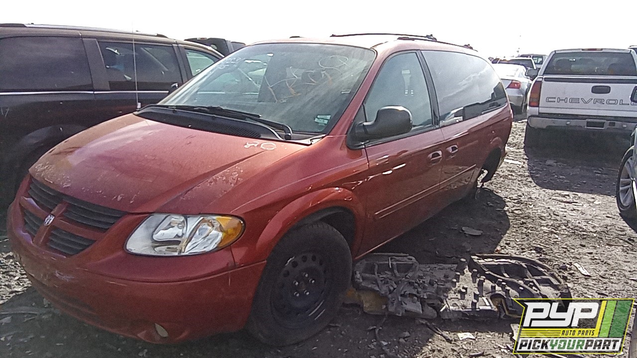 2005 DODGE GRAND CARAVAN available for parts