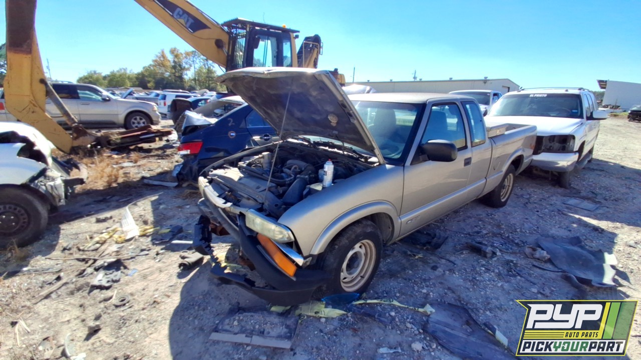 2002 CHEVROLET S10 partes disponibles