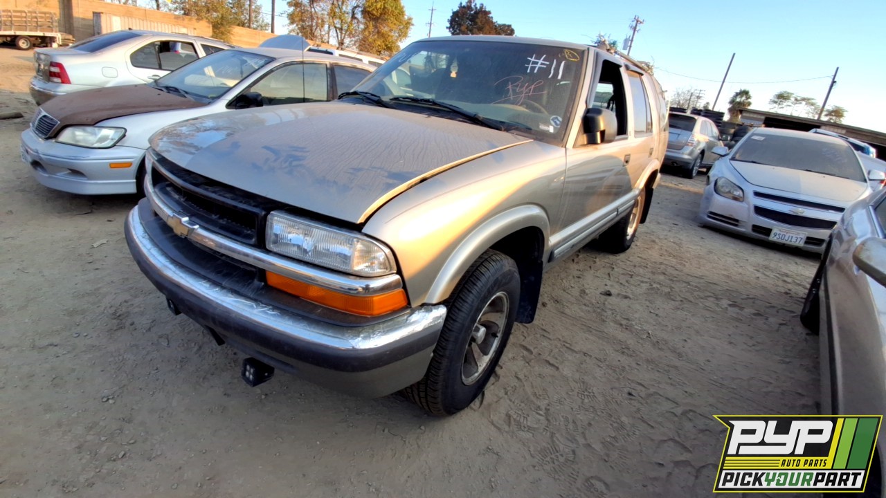 2000 CHEVROLET BLAZER available for parts