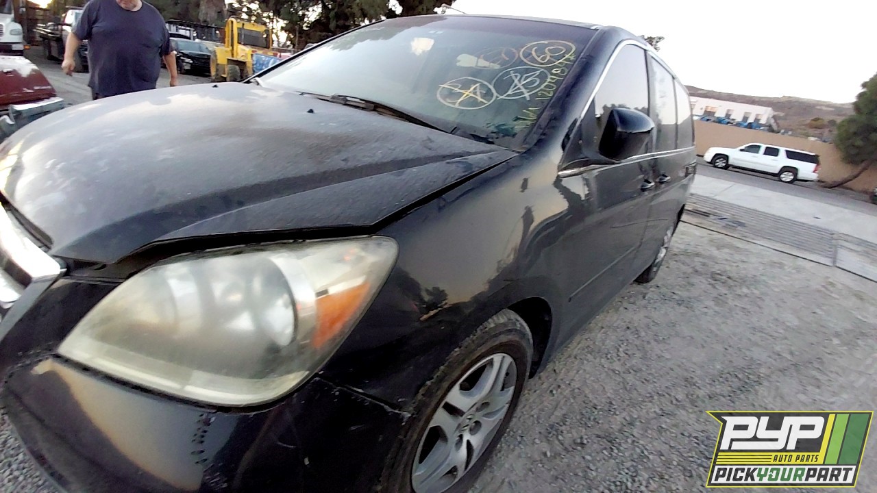 2006 HONDA ODYSSEY available for parts
