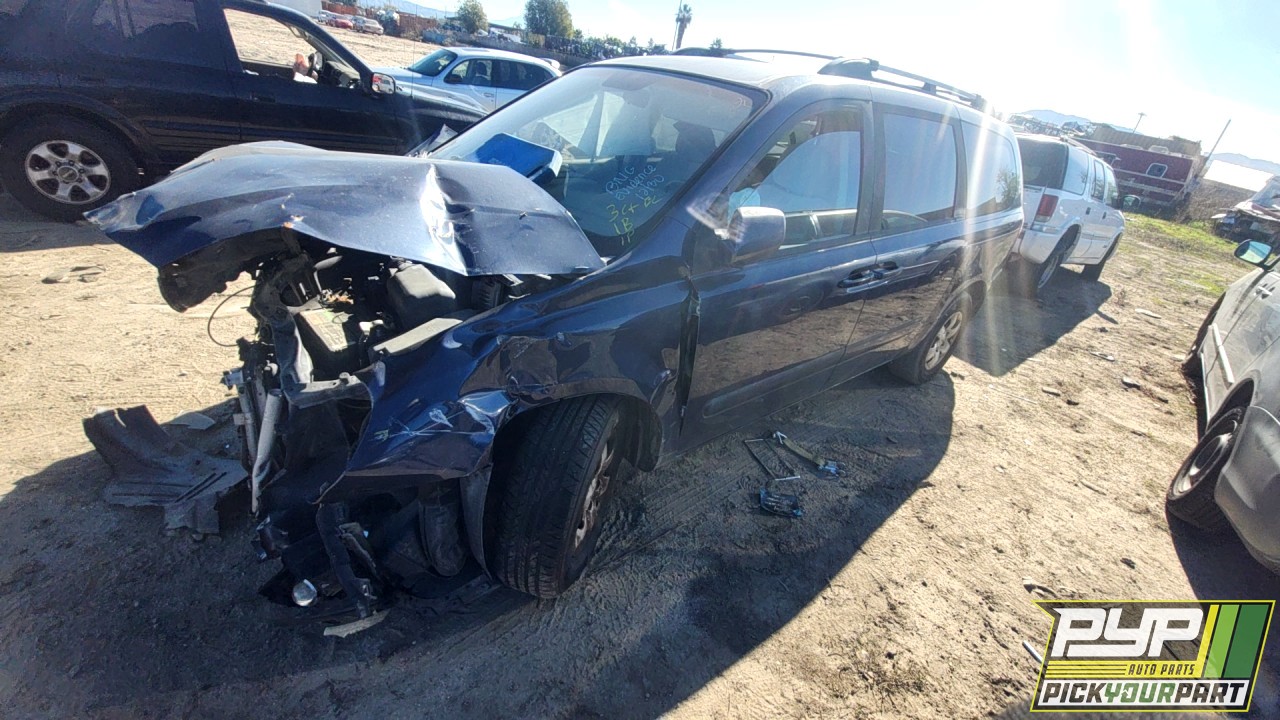 2008 KIA SEDONA available for parts