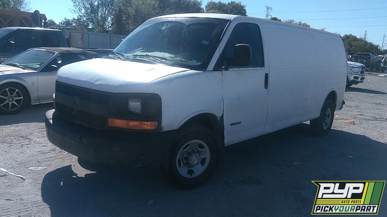 2004 CHEVROLET EXPRESS 2500 partes disponibles