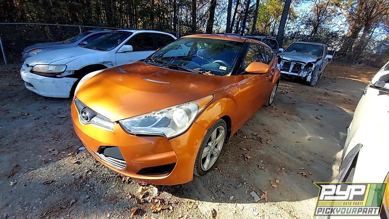 2013 HYUNDAI VELOSTER partes disponibles