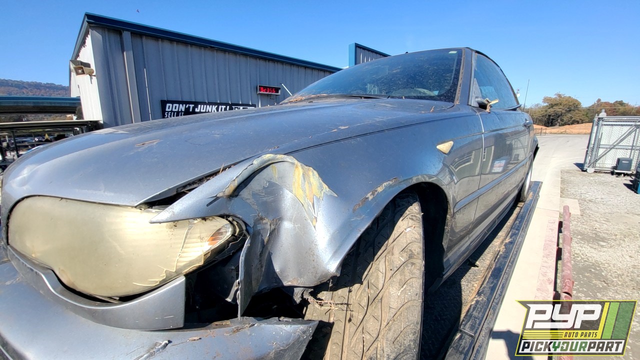 2004 BMW 330CI partes disponibles