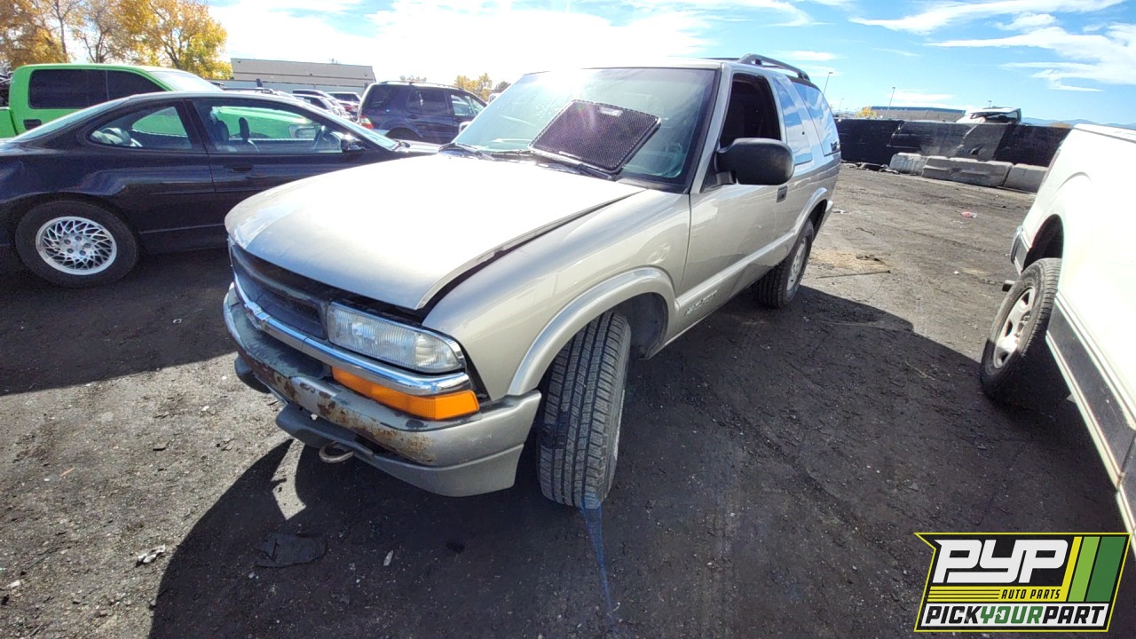 2000 CHEVROLET BLAZER available for parts