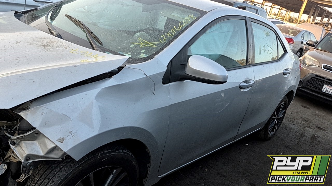 2016 TOYOTA COROLLA partes disponibles