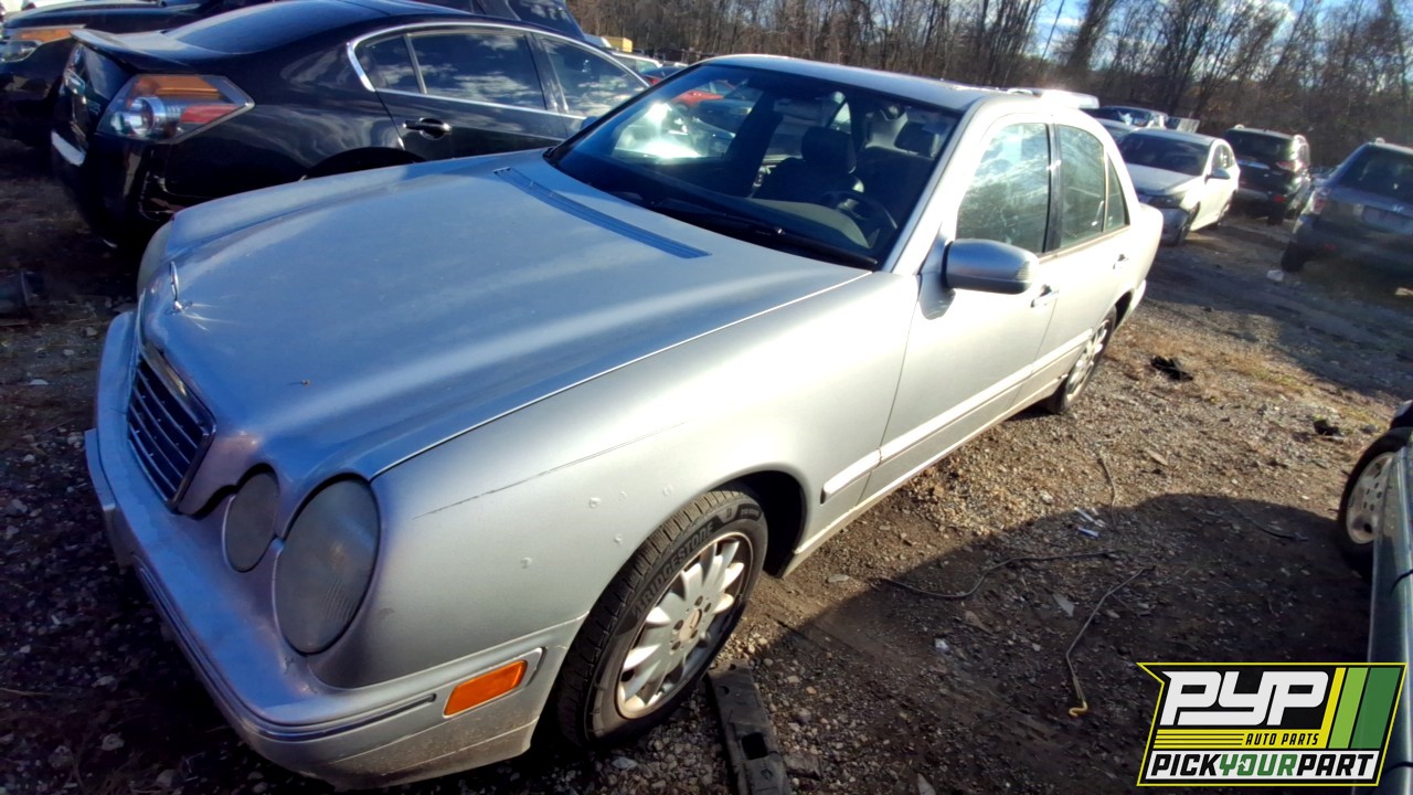 2001 MERCEDES-BENZ E320 partes disponibles